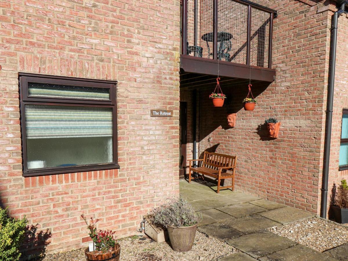 The Retreat Whitby Exterior foto
